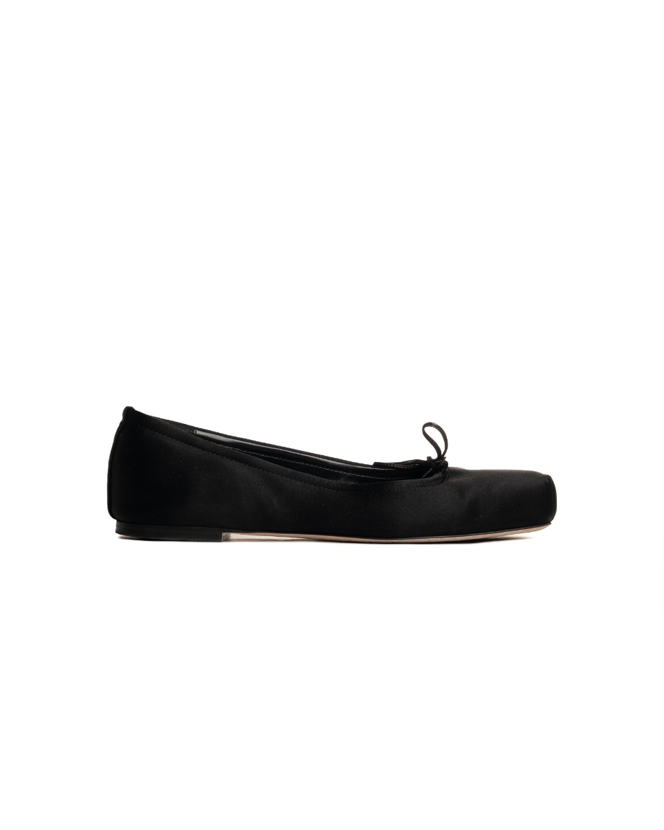 Aeyde Gabriella satin black flats thumbnail