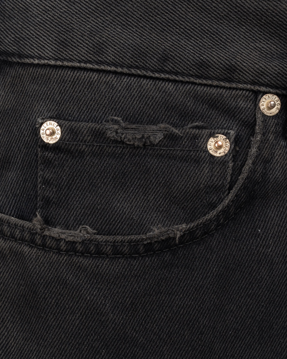 Balenciaga baggy drag denim pants thumbnail