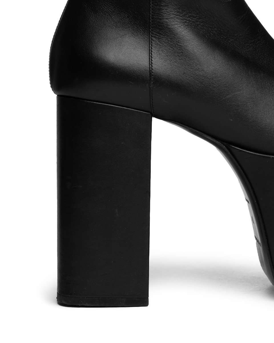 Balenciaga high-knee platform black leather boots thumbnail