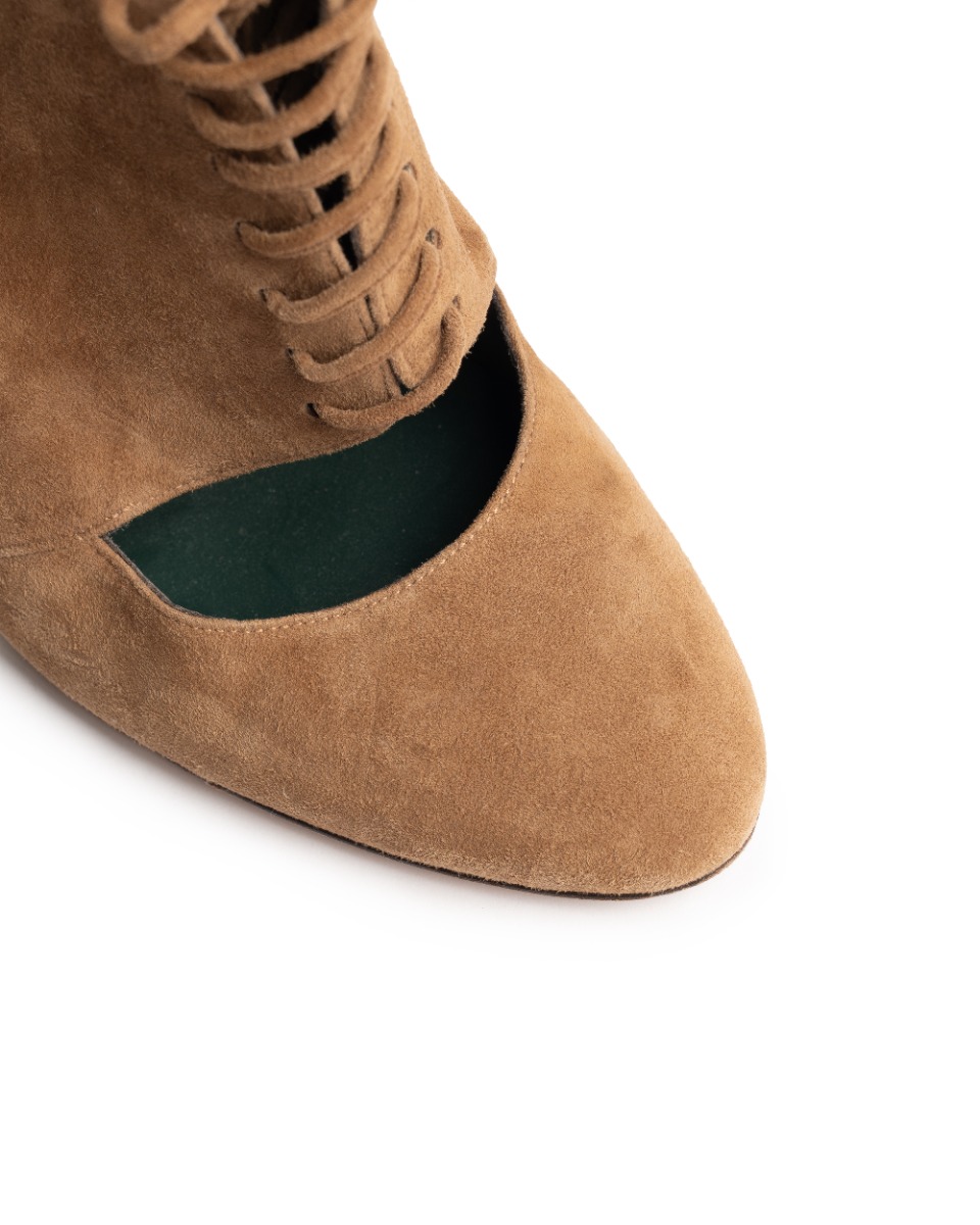 Carolina Herrera cut-out beige suede ankle boots thumbnail