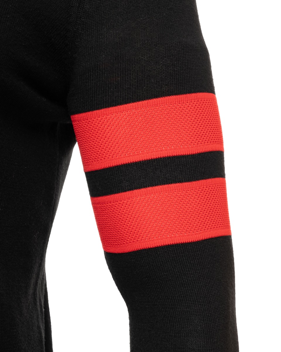 Givenchy red star patch crewneck sweater thumbnail