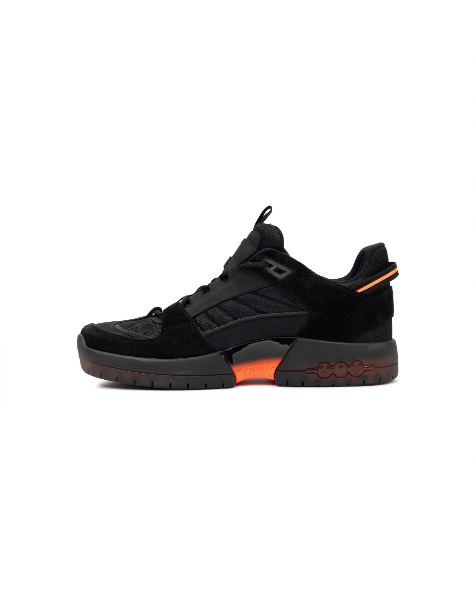 Louis Vuitton x Lucien Clark "A view" black sneaker thumbnail