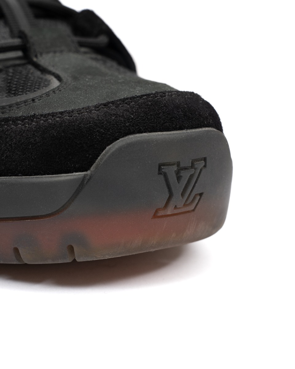 Louis Vuitton x Lucien Clark "A view" black sneaker thumbnail