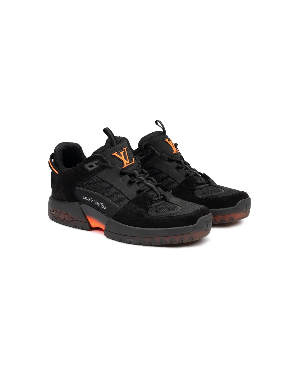 Louis Vuitton x Lucien Clark "A view" black sneaker thumbnail