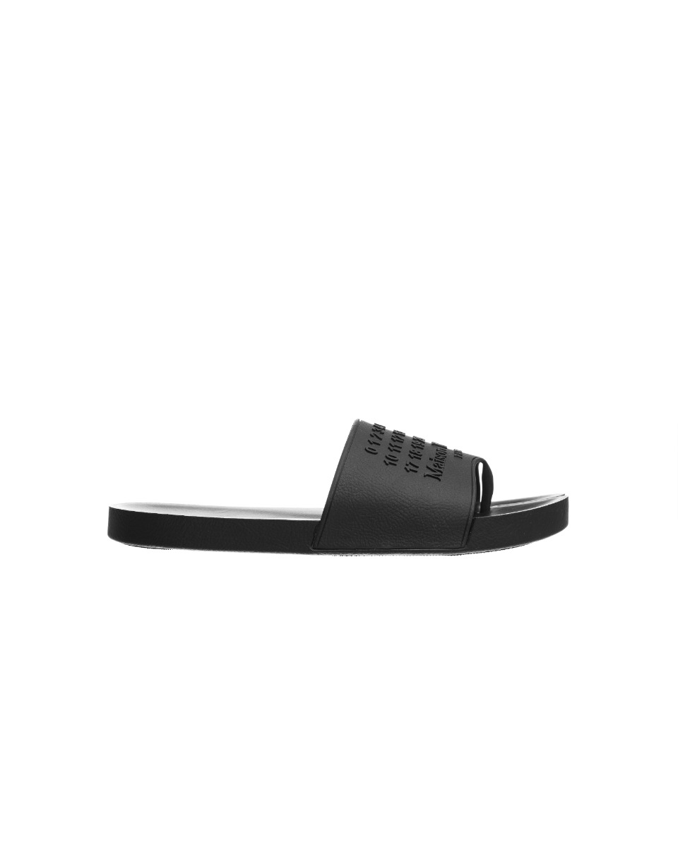 Maison Margiela Tabi spell-out logo slides thumbnail
