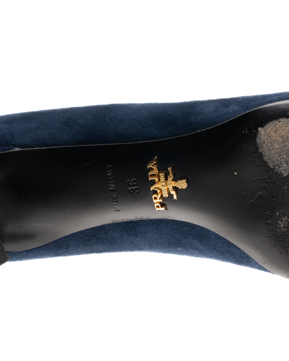 Prada pointed toe blue suede kitten heels thumbnail