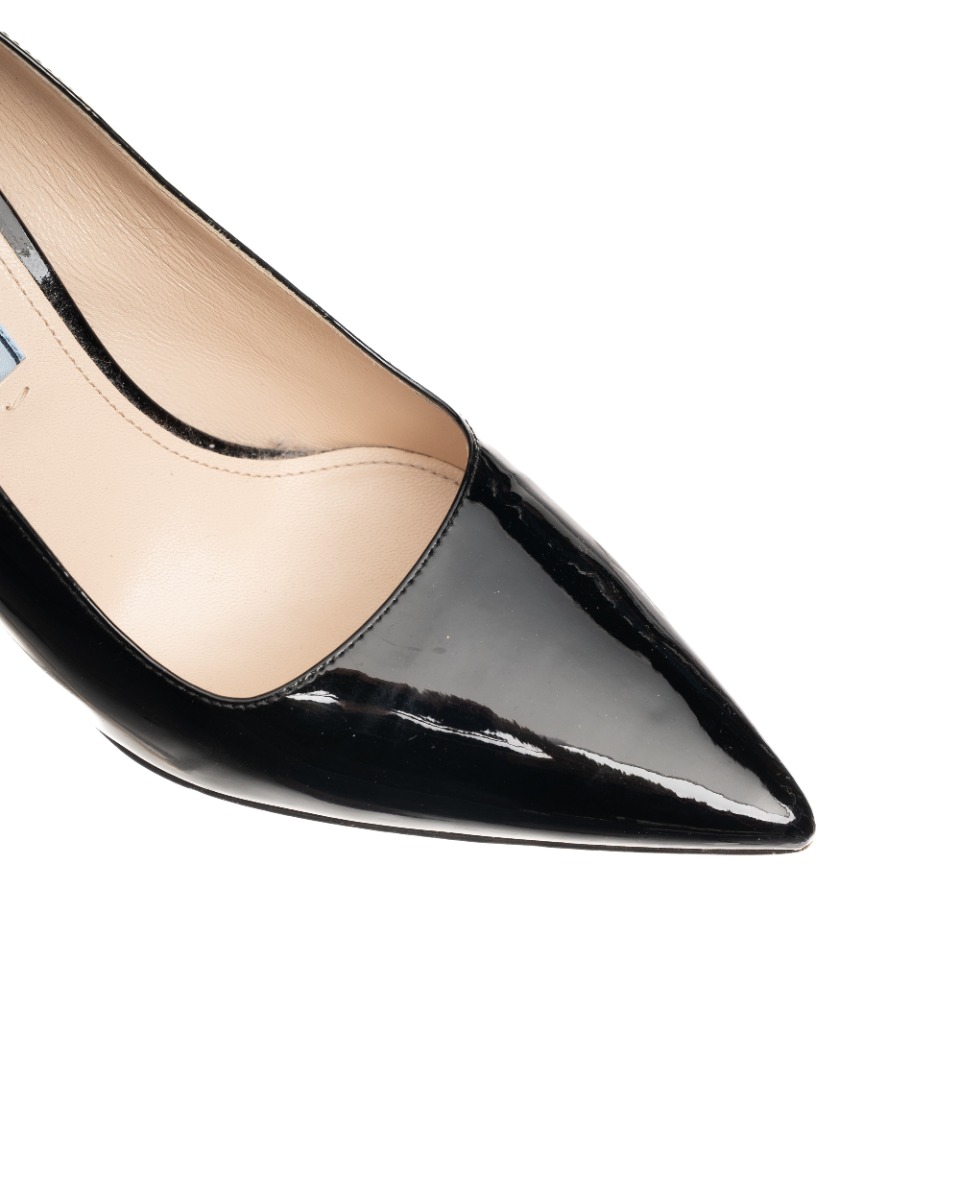 Prada patent leather pointy toe pump heels thumbnail