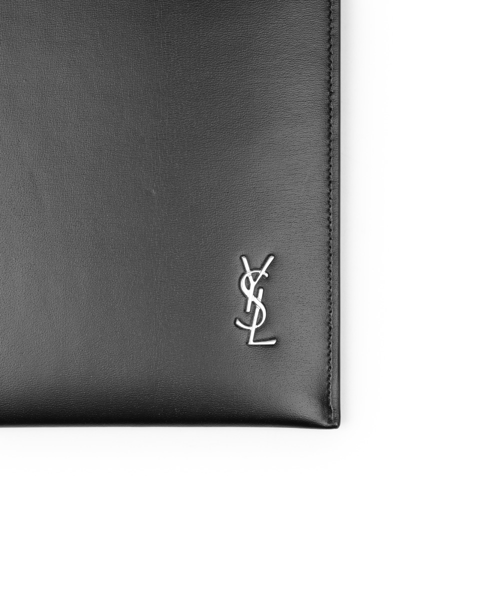 Saint Laurent Cassandre Nero clutch bag thumbnail