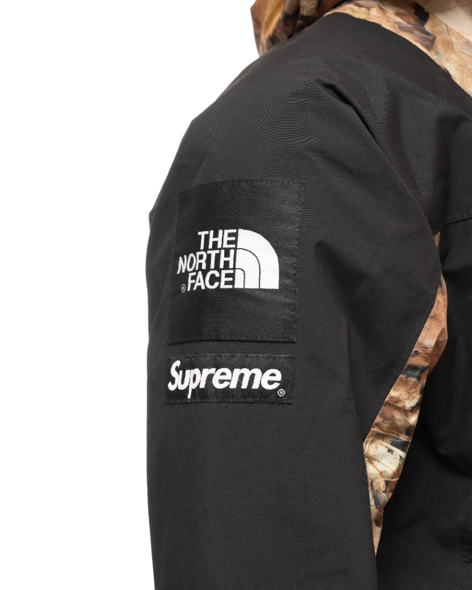 Supreme x The North Face leaves camo light jacket thumbnail