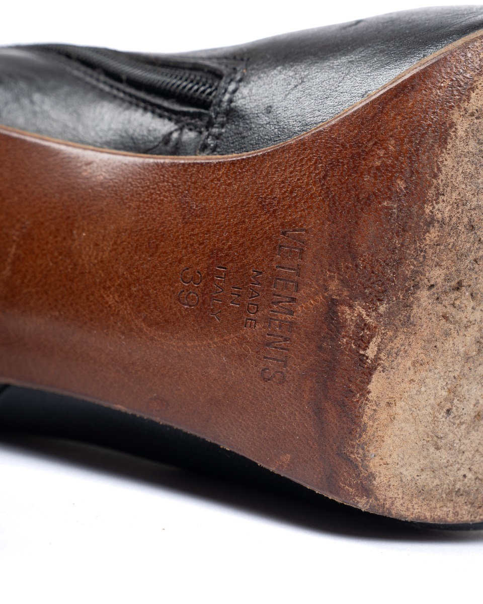 Vetements Reflector leather ankle black boots  thumbnail